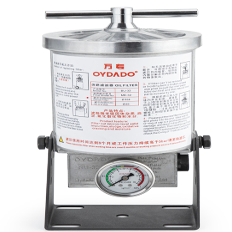 Hvordan dannes slammet af hydraulikolie?